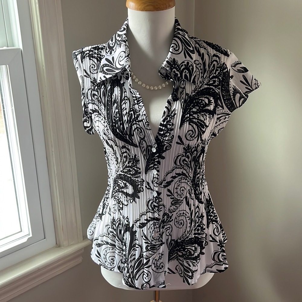 Short sleeve summer blouse